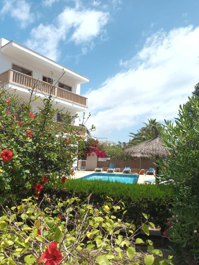Apartamentos Can Salas Cala Figuera  Buitenkant foto